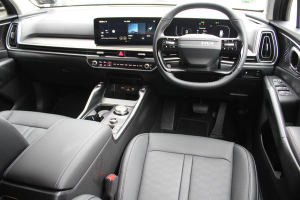 2026 Kia Sorento HEV Earth 1.6P AWD Carousel 7