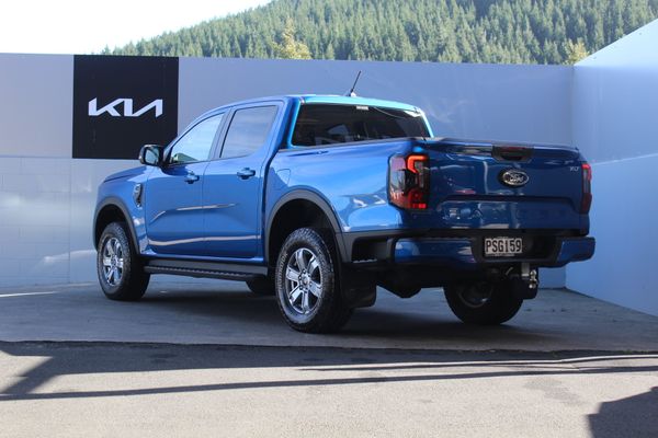 2023 Ford Ranger XLT 2.0 Turbo Diesel 2WD Carousel 3