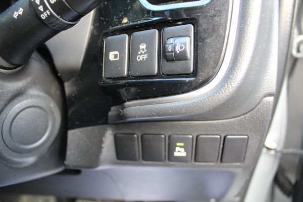 2020 Mitsubishi Outlander LS 2.4 4WD Auto Carousel 15