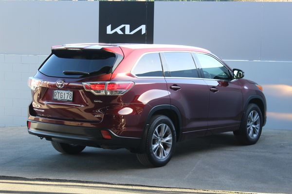 2015 Toyota Highlander GXL 3.5 V6 AWD Carousel 2