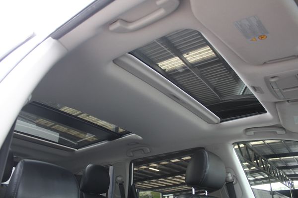 2017 Nissan Pathfinder ST-L 3.5 4WD Auto Carousel 9