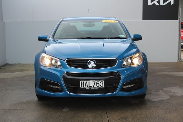 2013 Holden Commodore VF SV6 Carousel 6