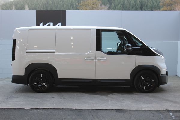2026 Kia PV5 Cargo Van 6 door Carousel 1