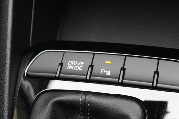 2025 Kia Stonic SX 1.0L Turbo Auto Carousel 17