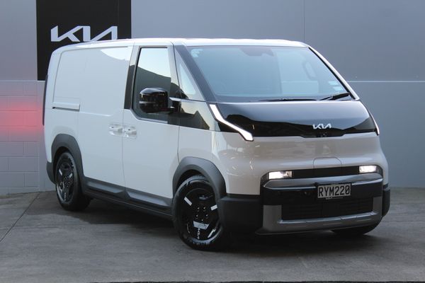 2026 Kia PV5 Cargo Van 6 door