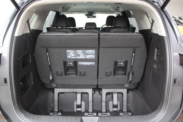 2026 Kia Carnival Water HEV 1.6 Turbo Petrol Carousel 19