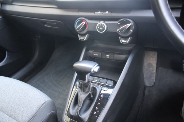 2021 Kia Stonic LX 1.4 Auto Carousel 14