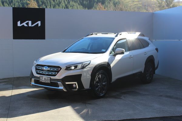 2024 Subaru Outback Sport 2.5 AWD Auto Carousel 5