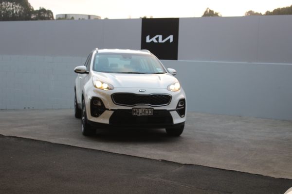 2020 Kia Sportage LX AWD Diesel 2.0 Auto Carousel 3