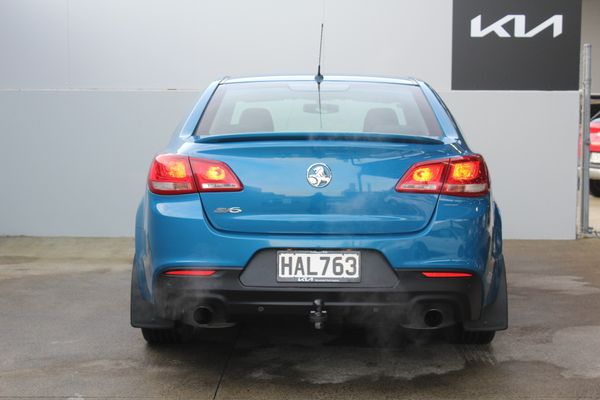 2013 Holden Commodore VF SV6 Carousel 3