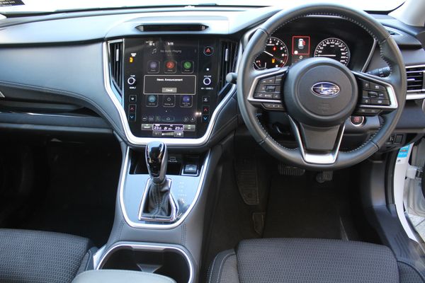 2024 Subaru Outback Sport 2.5 AWD Auto Carousel 11