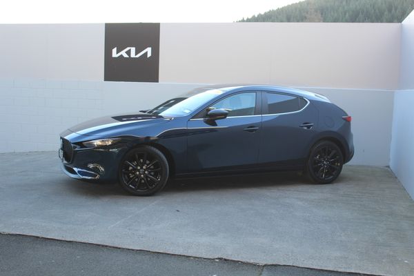 2025 Mazda 3 SP25 2.5 Auto Carousel 1