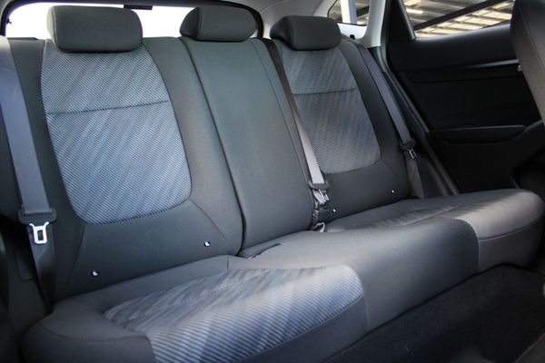 2025 Kia Seltos LX 2.0 Auto Carousel 17