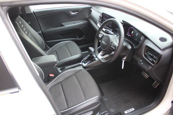 2025 Kia Stonic LX-T Petrol Turbo Auto Carousel 9