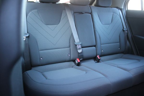 2023 Kia Niro PHEV Light 1.6L Carousel 11