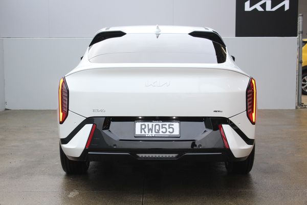 2026 Kia EV4 GT-Line 2WD LR Carousel 3