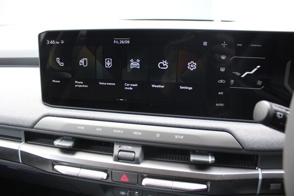 2026 Kia EV3 Earth 2WD LR Carousel 13