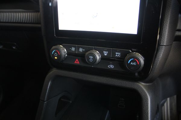 2023 Ford Ranger XLT 2.0 Turbo Diesel 2WD Carousel 11