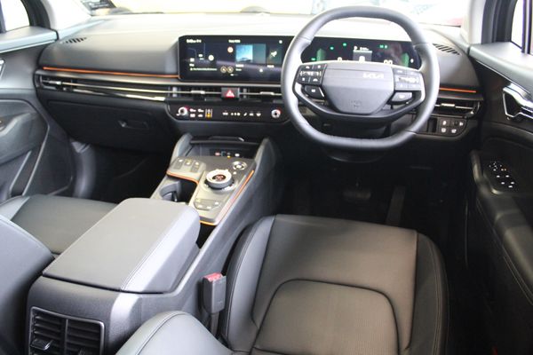 2026 Kia Sportage HEV Earth AWD 1.6T Petrol Carousel 7