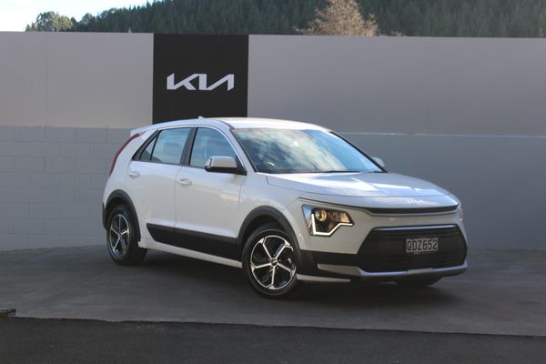 2023 Kia Niro PHEV Light 1.6L