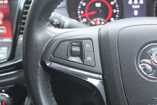 2013 Holden Commodore VF SV6 Carousel 11