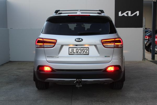 2015 Kia Sorento Premium 2.2 Turbo Diesel 4WD Carousel 3