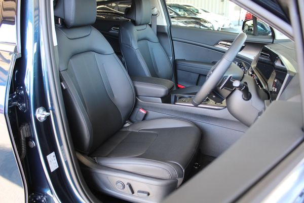 2026 Kia Sportage HEV Earth 2WD 1.6 Turbo Petrol Carousel 8