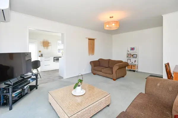 5 Grimshaw Place, Henderson