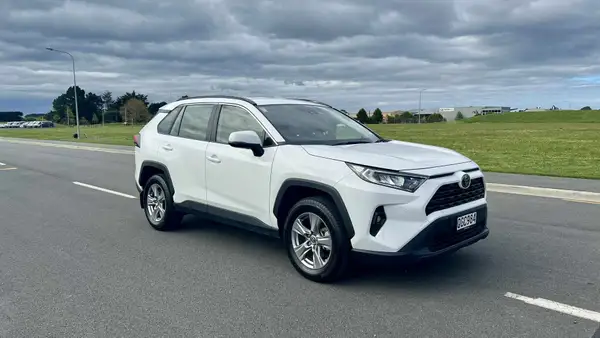 Toyota rav4 2023 Carousel 6