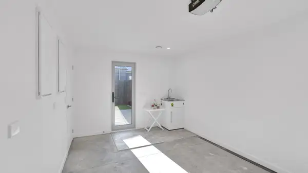 Property Detail
