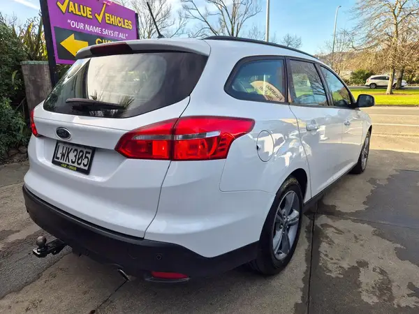 2018 Ford Focus TREND WAGON 2.0D Carousel 6