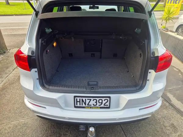 2014 Volkswagen Tiguan TSI132KW 2.0P4WD7A Carousel 4