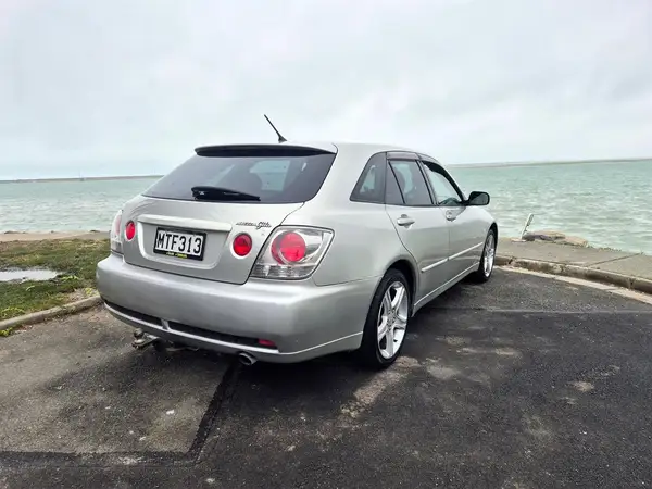 2001 Toyota Altezza Gita 2JZ AWD Carousel 6