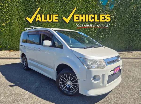 2008 Mitsubishi Delica D5 4x4 Roadest Package