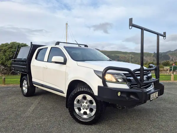 2017 Holden Colorado 4x4 Flatdeck Carousel 7