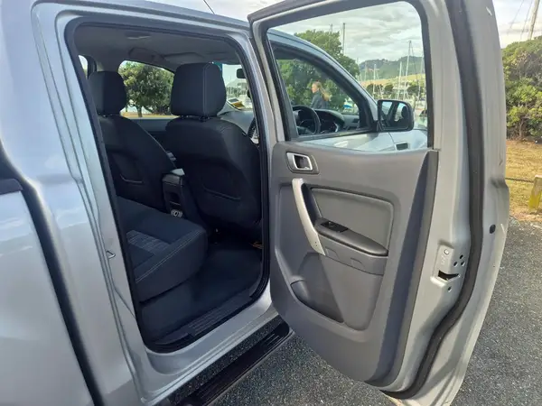 2013 Ford Ranger 3.2TD XLT DC W/SA4X4 Carousel 9