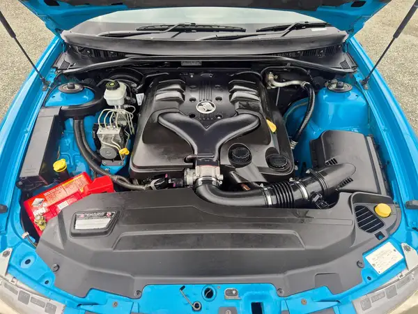 2005 Holden Commodore SV6 Carousel 8