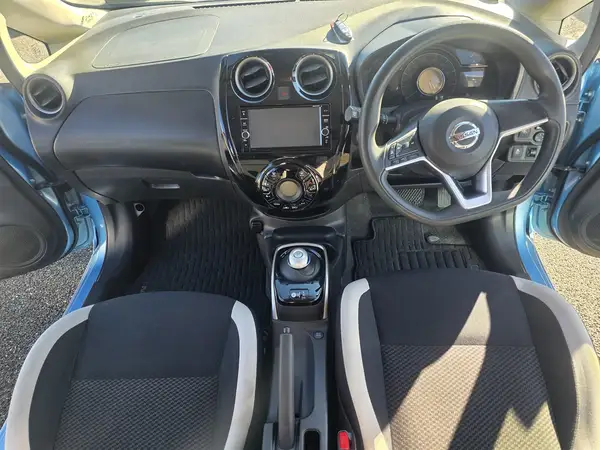 2017 Nissan NOTE NOTE E HYBRID 360 DEGREE CAMERAS Carousel 5