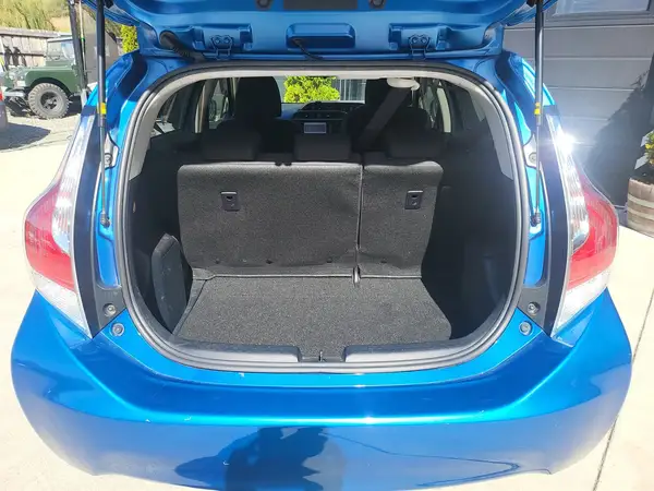 2016 Toyota AQUA S Model - Hybrid Carousel 7