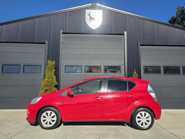 2012 Toyota AQUA G SPEC HYBRID Carousel 3