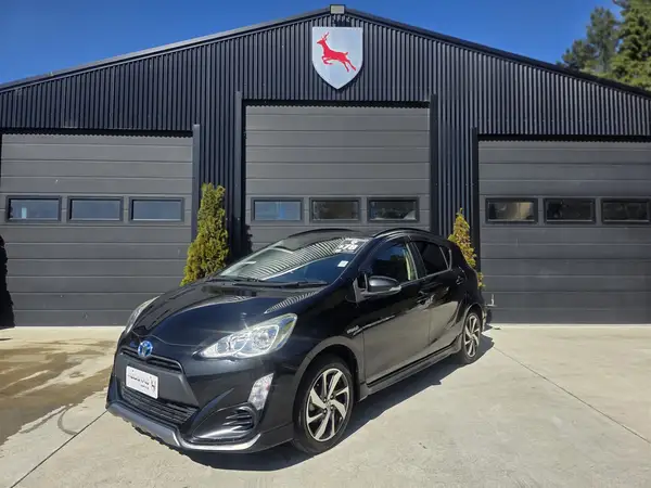 2016 Toyota Aqua URBAN-X SPEC, LEATHER, APPLE-ANDROID