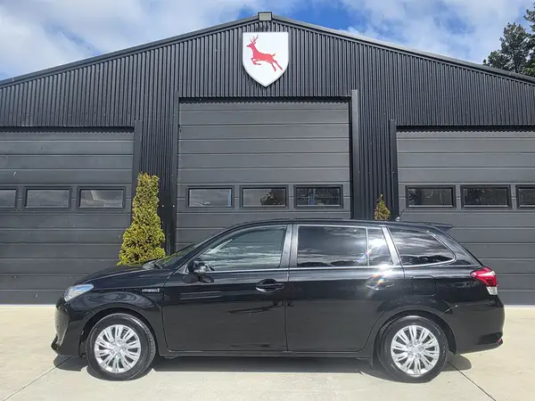 2016 Toyota COROLLA FEILDER HYBRID WAGON Carousel 2