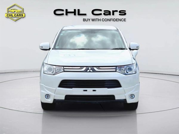 2012 Mitsubishi Outlander 24G 4wd 7-Seater !! Radar Cruise Carousel 1