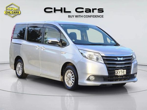 2014 Toyota Noah HYBRID G -7 seater !! DUAL POWER DOORS Carousel 3