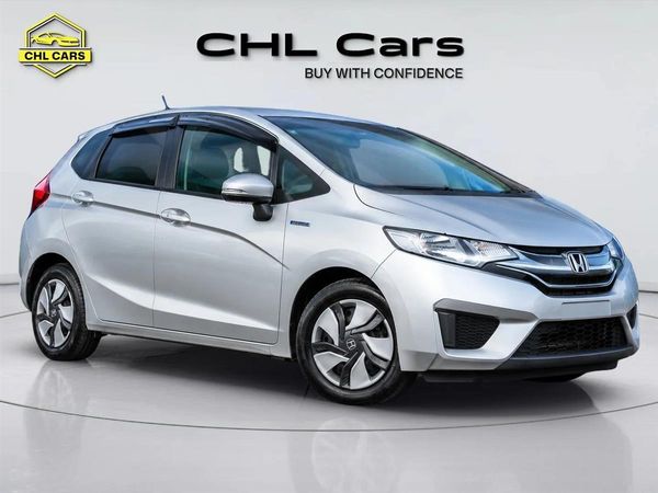 2015 Honda Fit HYBRID F-Package Carousel 3