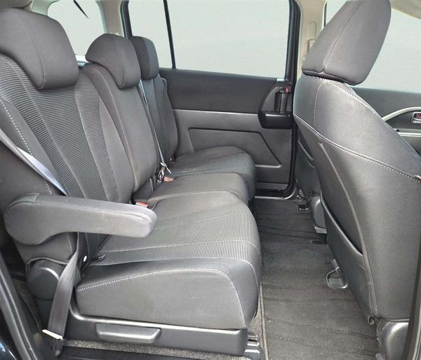 2013 Mazda Premacy 20s Limited Cruise Control+ Power Doors Carousel 8