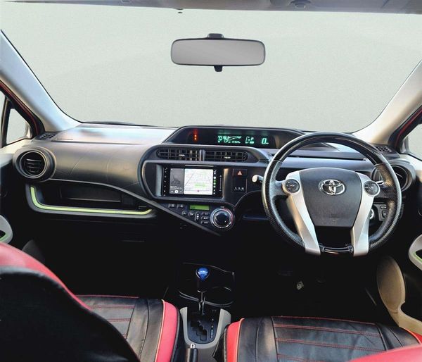 2013 Toyota Aqua HYBRID S Push Start Button Carousel 5