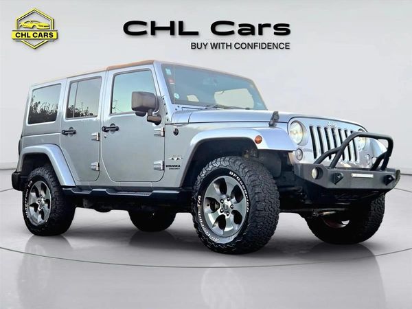 2018 Jeep Wrangler Unlimited Sahara 4x4 !! Cruise Control Carousel 3