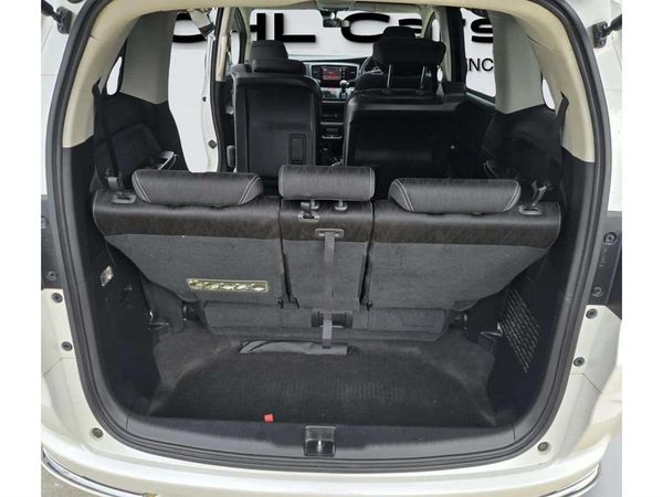 2014 Honda Odyssey ABSOLUTE EX - Captain Seats Carousel 15