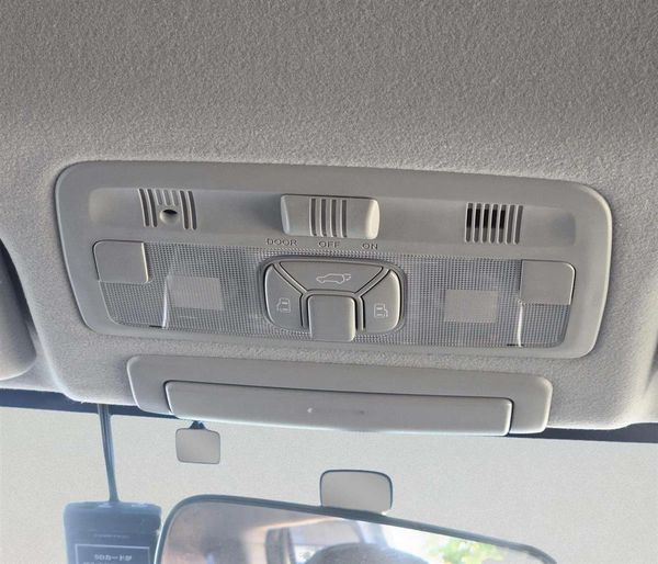 2015 Toyota Estima Hybrid Premium Edition 7 Seater Carousel 13